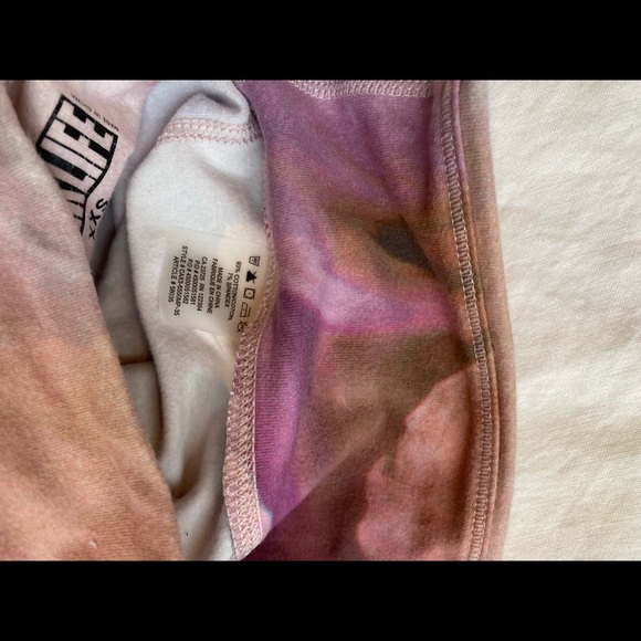 Aritzia Parklife crop legging. Women’s XXS - Picture 3 of 3